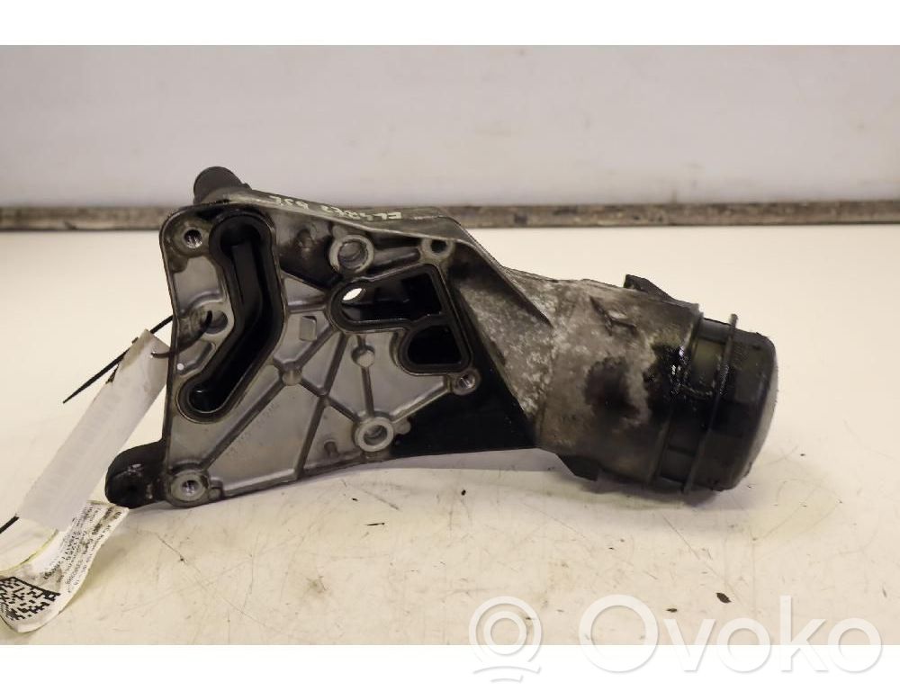 Alfa Romeo 159 Mocowanie / uchwyt filtra oleju 