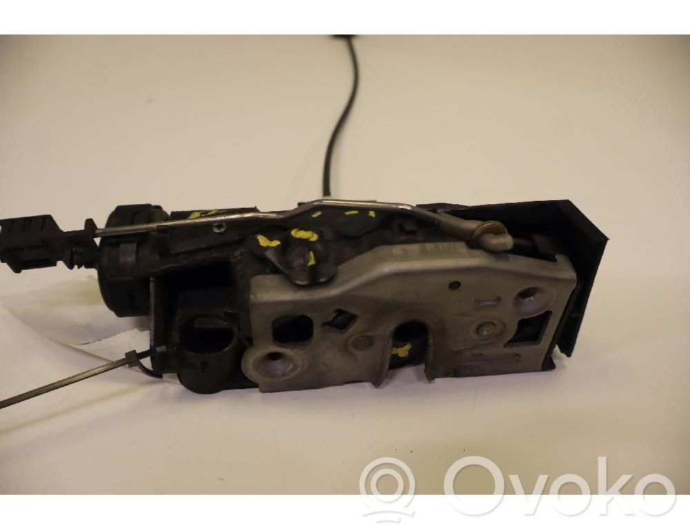 Mercedes-Benz A W168 Cerradura de puerta trasera 