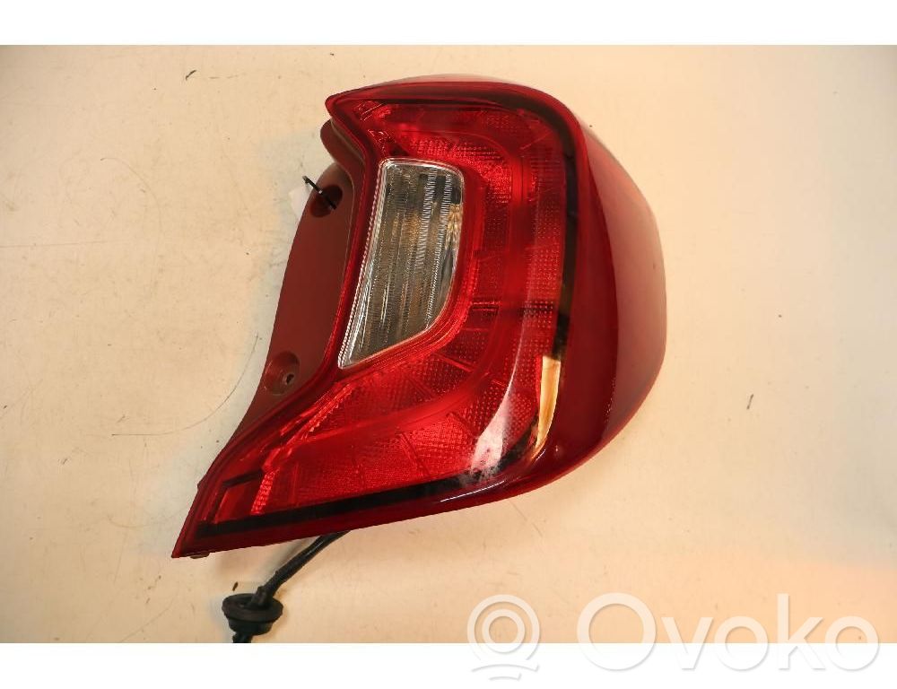 Takavalot   92402G6000