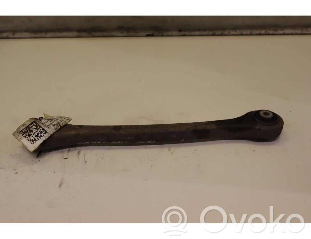 Brazo de suspensión trasero