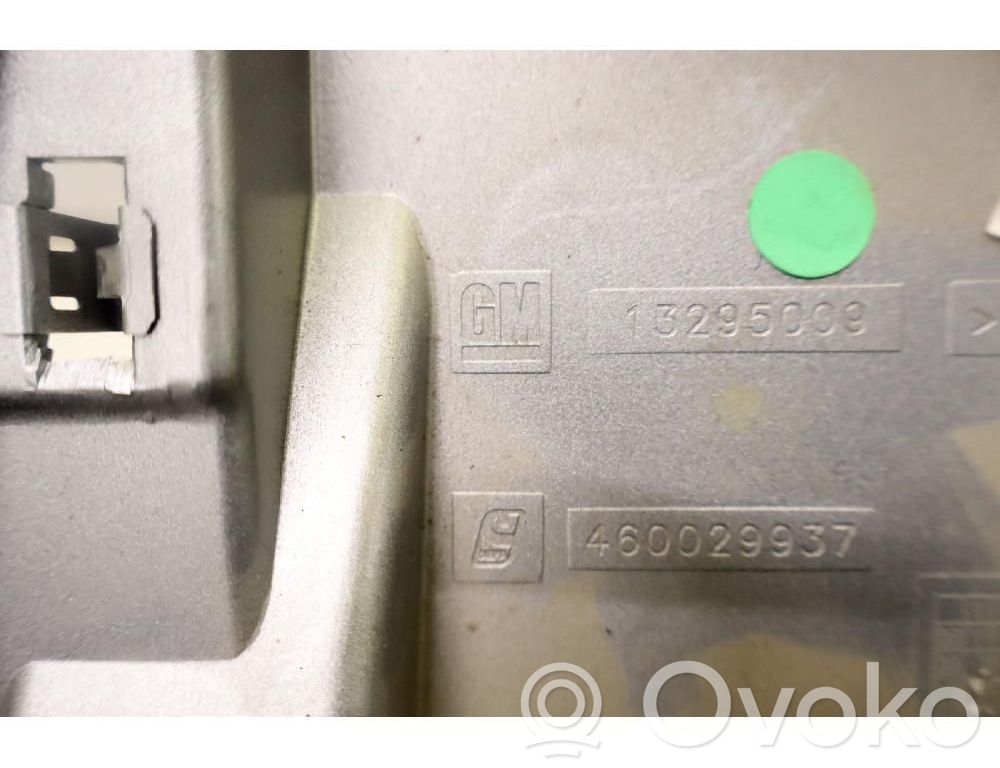 Opel Corsa D Rejilla de ventilación central del panel 