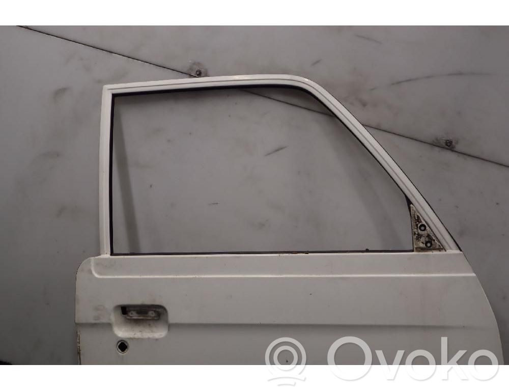 Bedford Rascal Ușă față 