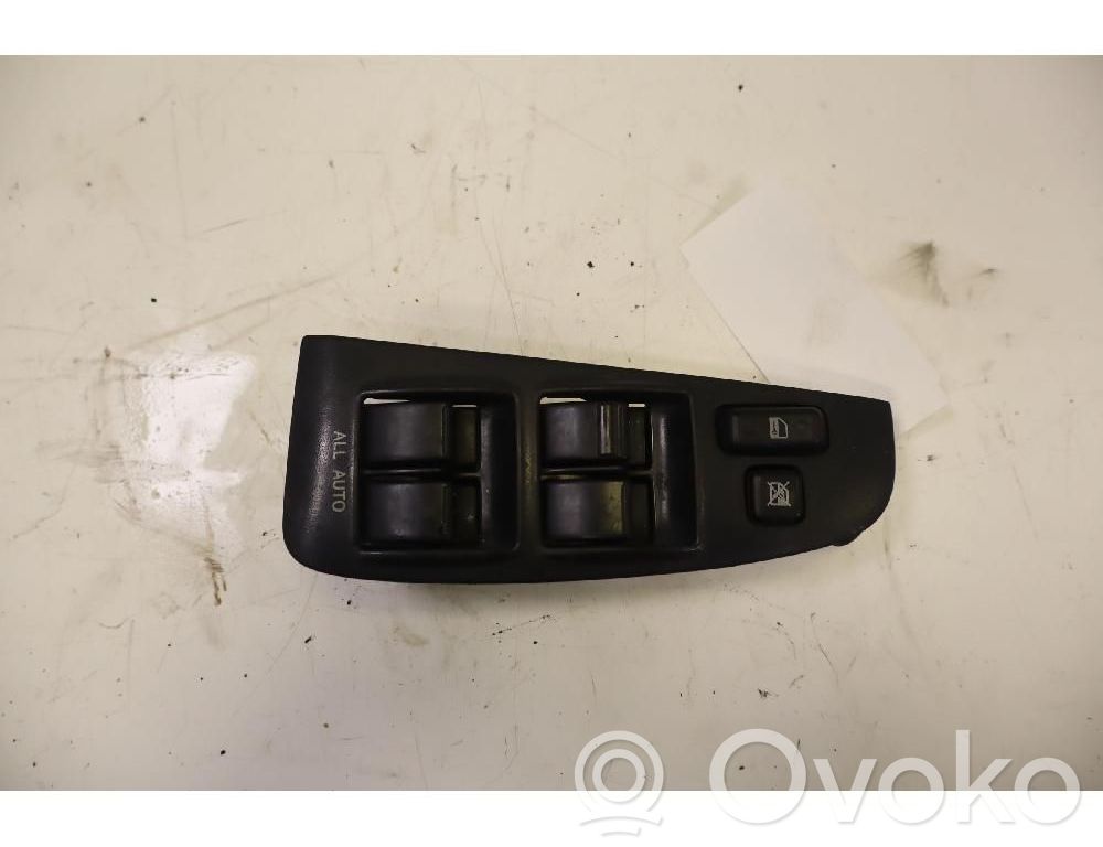 Toyota Avensis T250 Interruptor del elevalunas eléctrico 