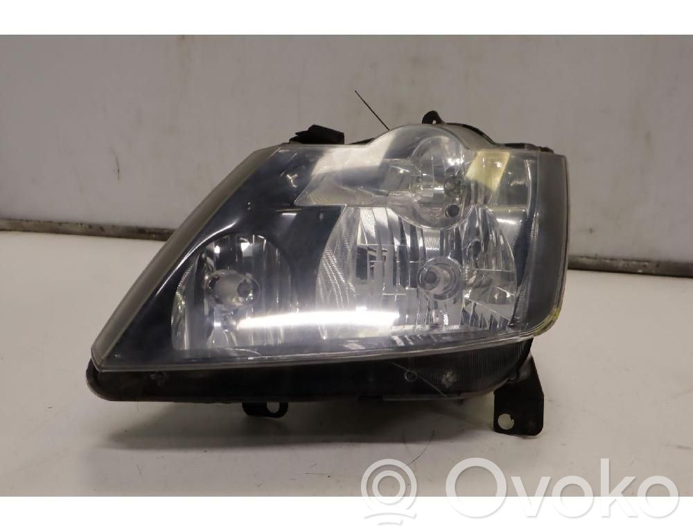 Headlight/headlamp   8200613074