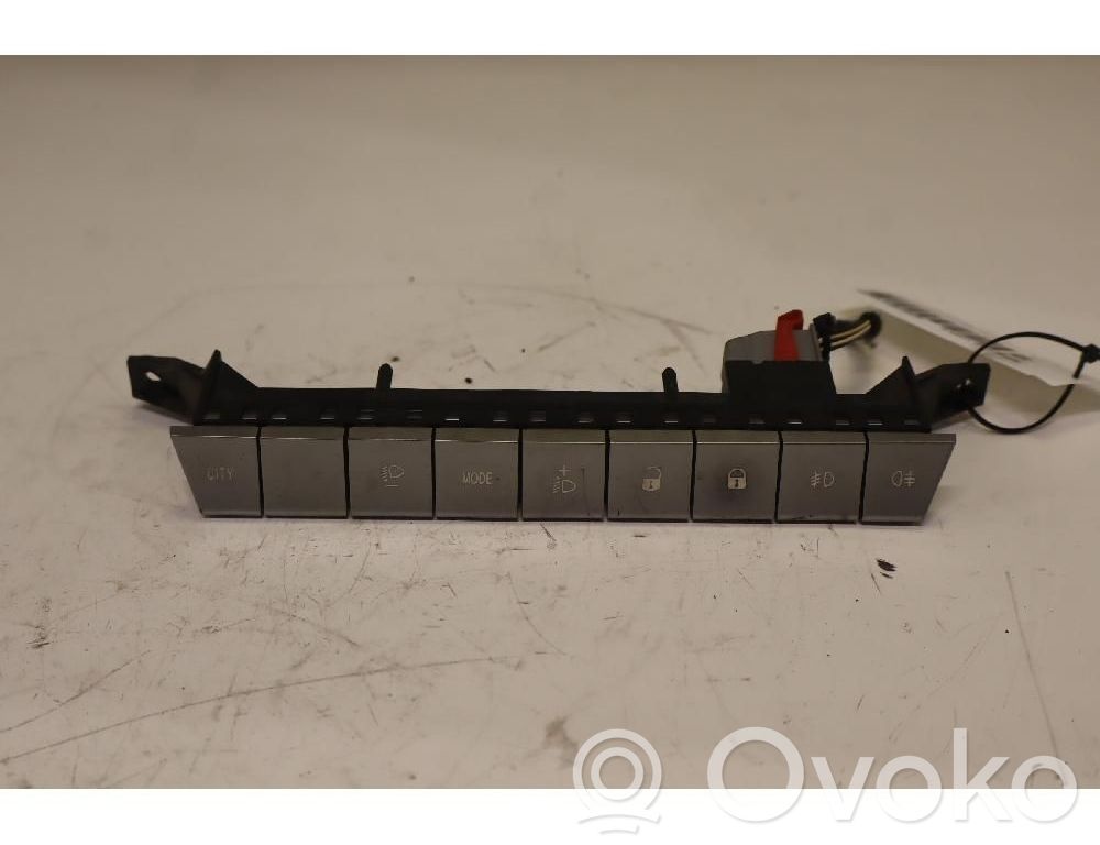 Lancia Ypsilon Interrupteur / bouton multifonctionnel 