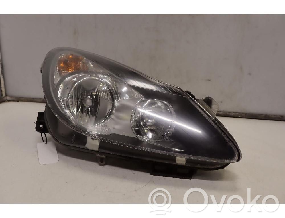 Opel Corsa D Scheinwerfer 