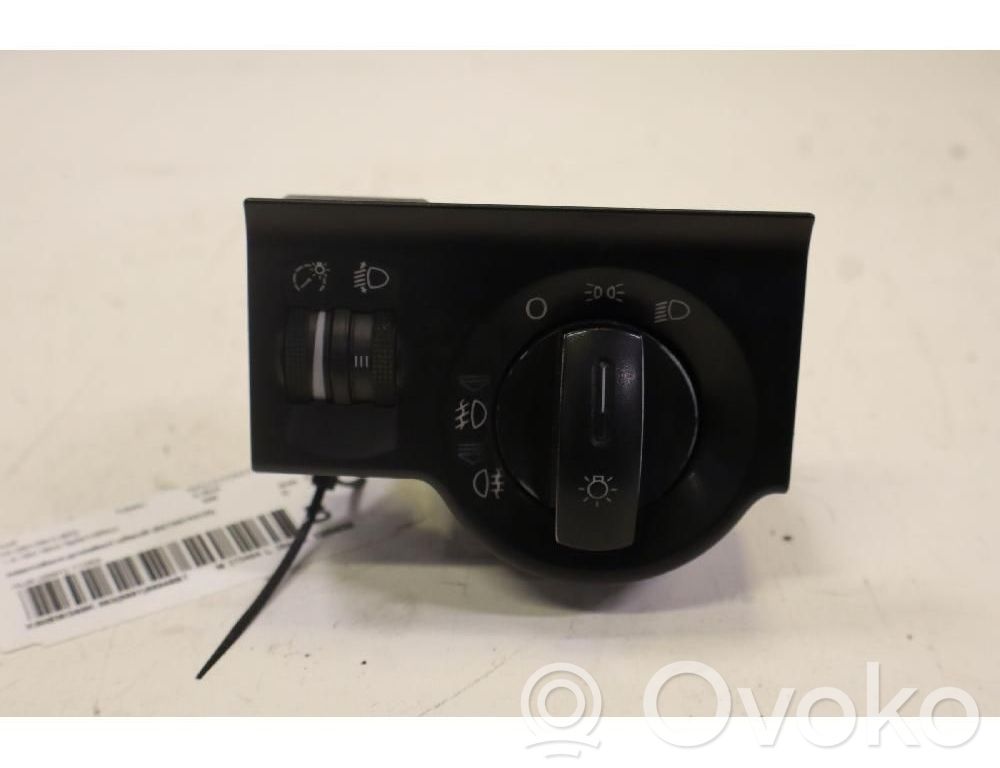 Audi A2 Light switch 