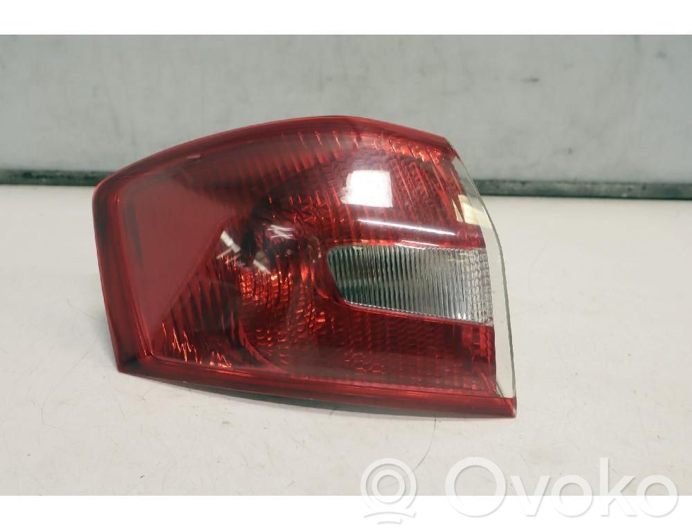 Ford Kuga I Takavalot 
