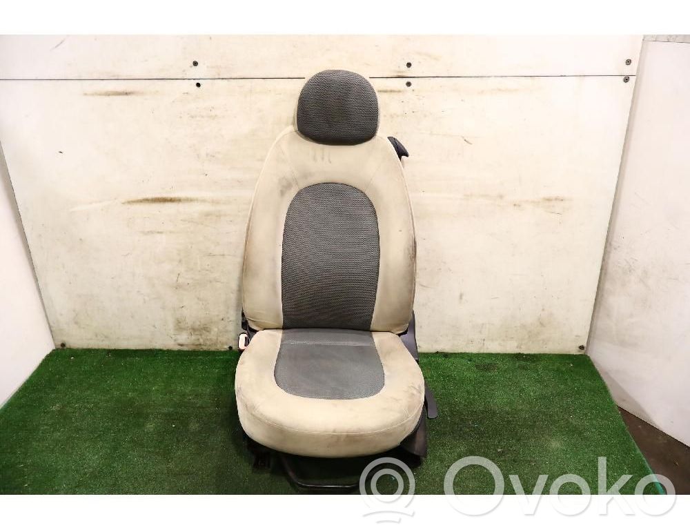 Asiento delantero del conductor