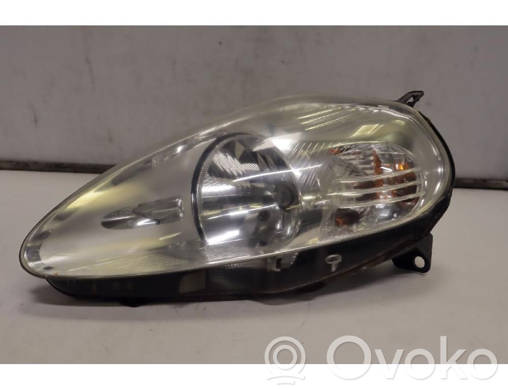 Fiat Grande Punto Far