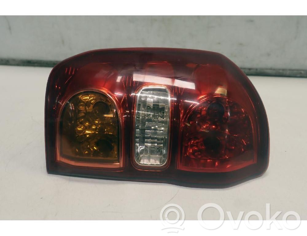 Toyota RAV 4 (XA20) Luci posteriori
