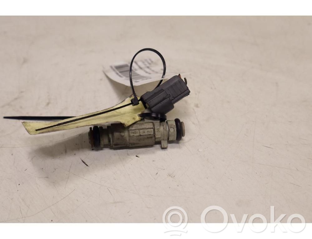Inyector de combustible   3531004000