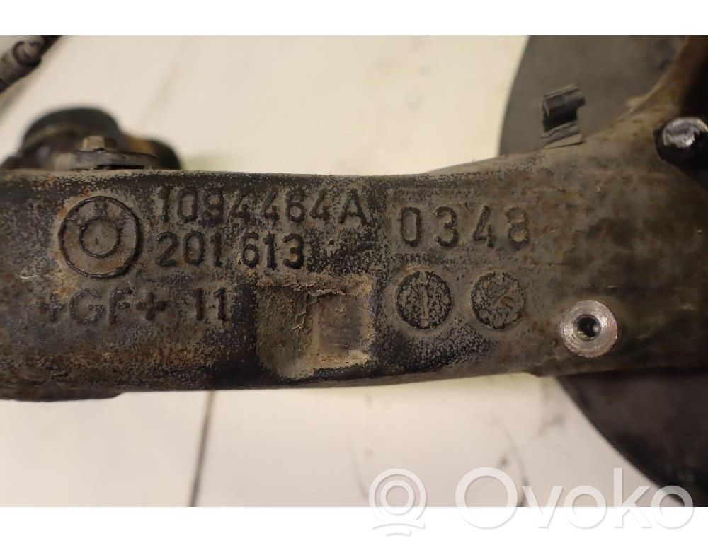 Rear control arm   1094464A