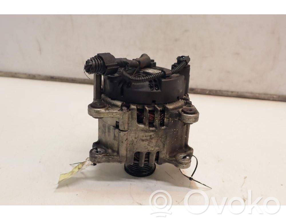 Volkswagen Transporter - Caravelle T5 Alternador 