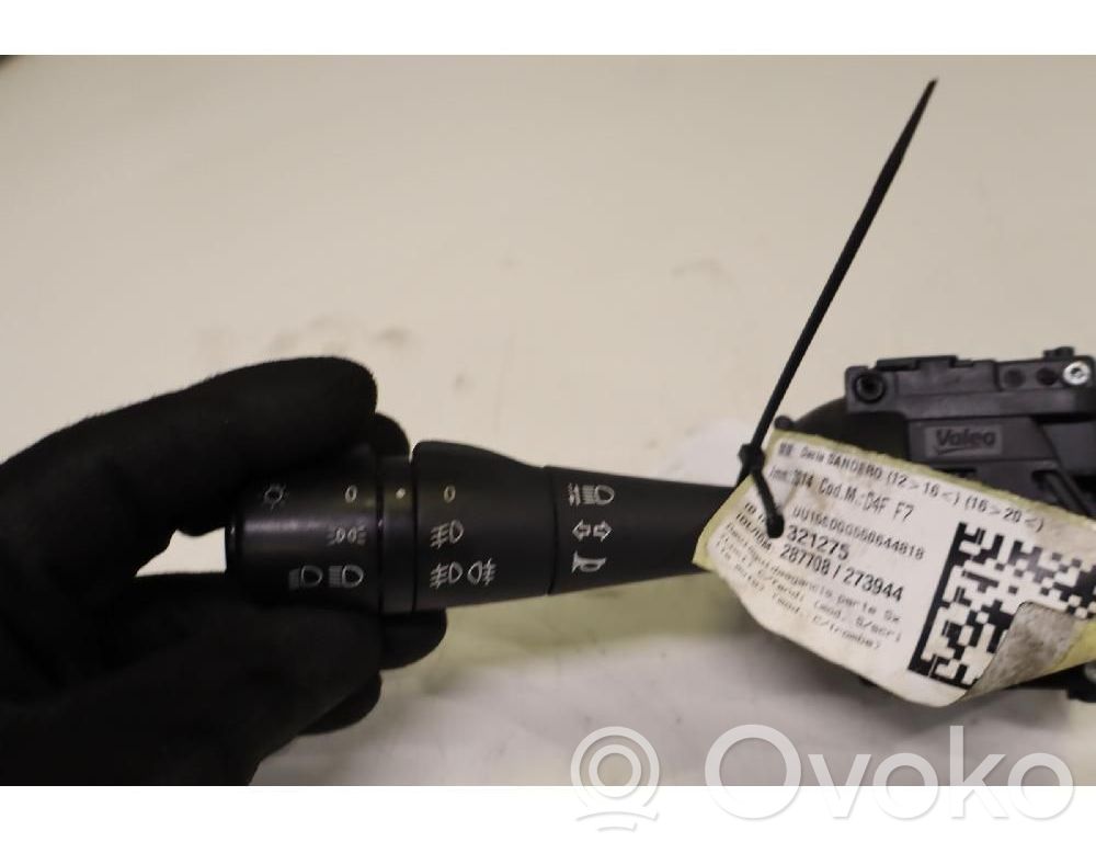 Dacia Sandero II Light switch 