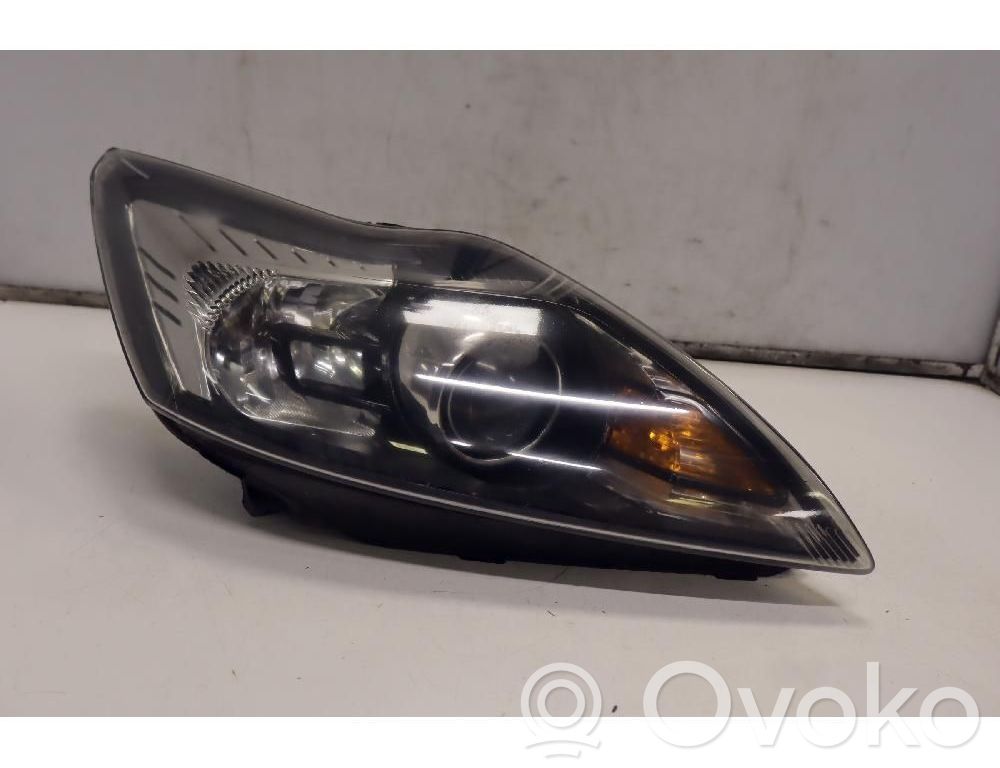 Headlight/headlamp   8M5113D152CE