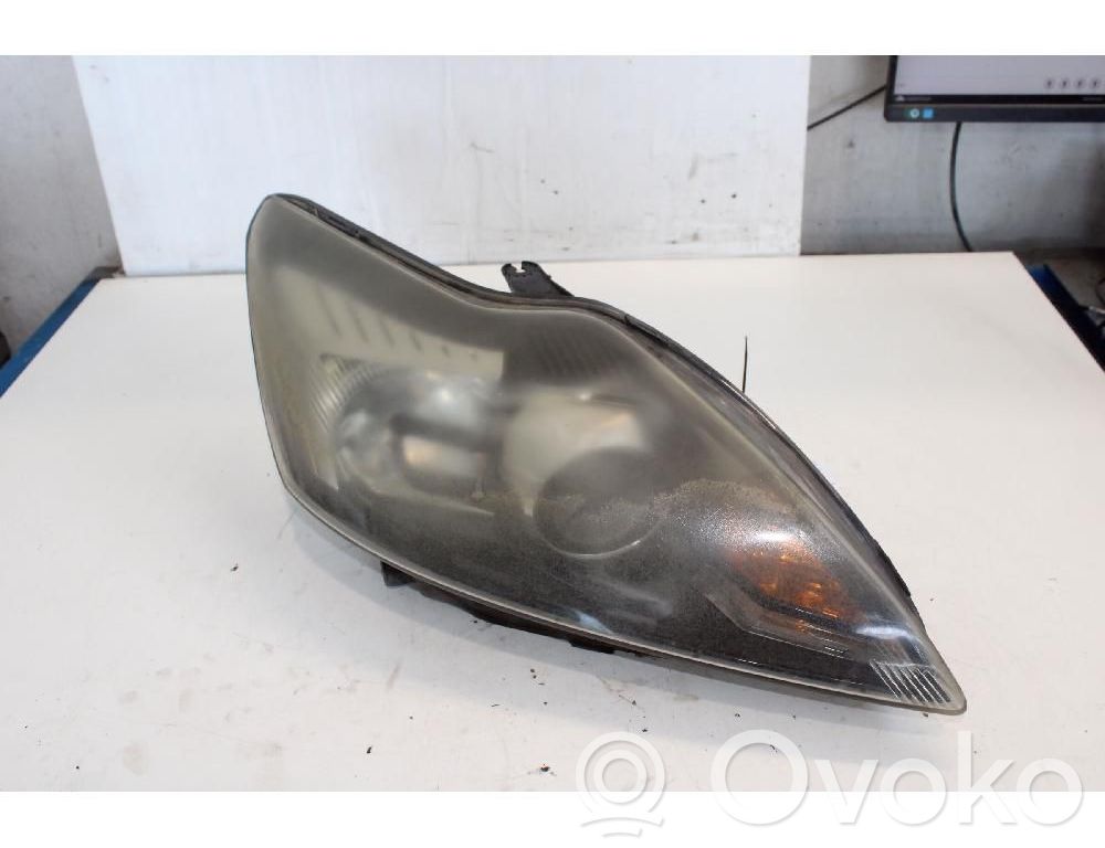 Headlight/headlamp   8M5113D152CE