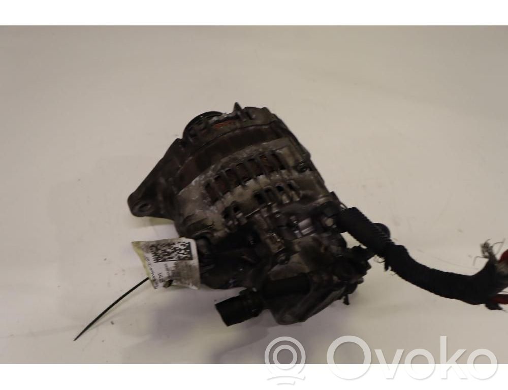 Opel Astra H Alternator 