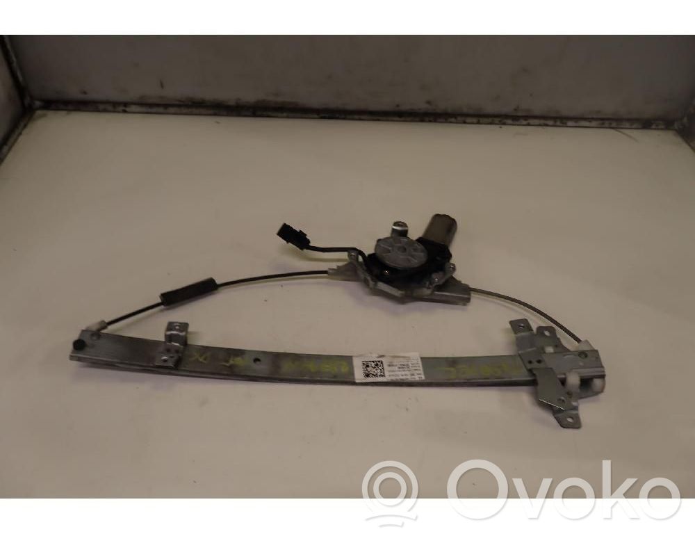 Isuzu Trooper Macara geam spate manuală