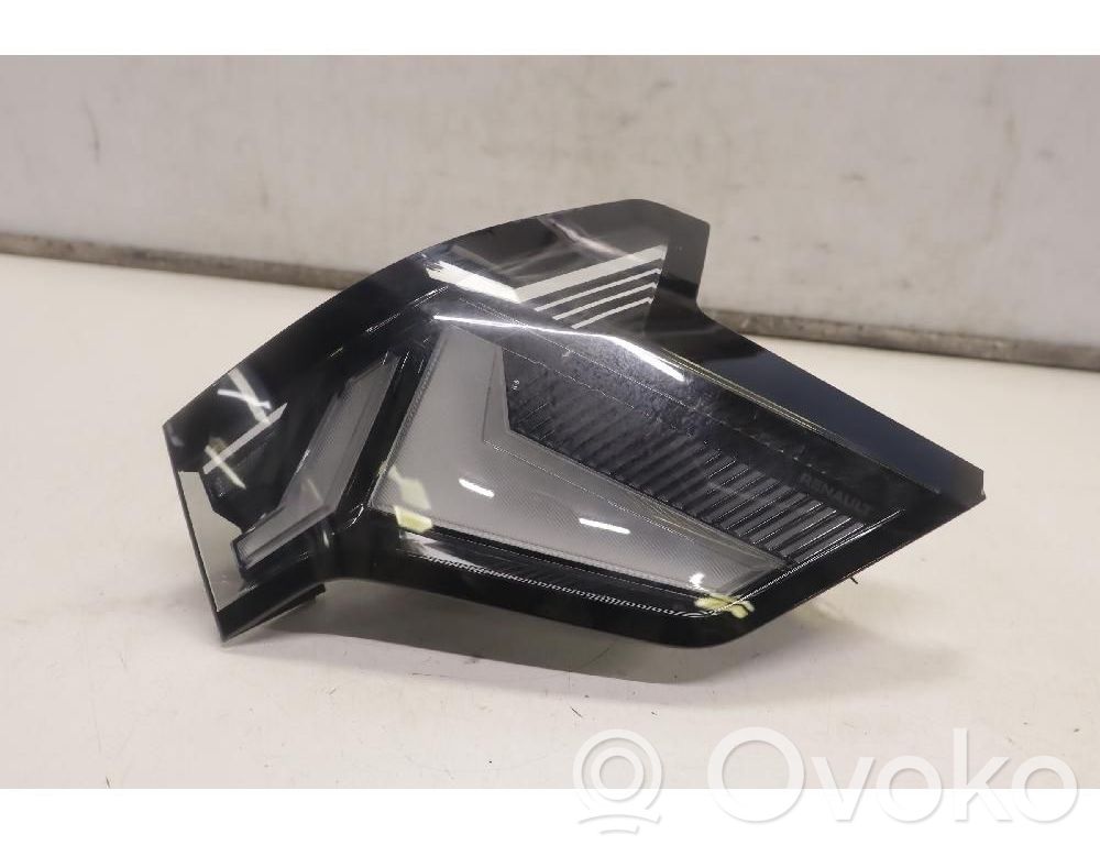 Renault Scenic E-Tech V Takavalot 
