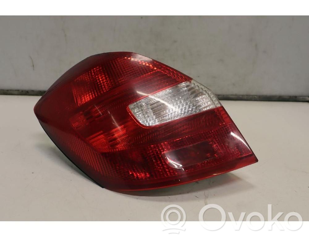 Skoda Fabia Mk2 (5J) Luci posteriori
