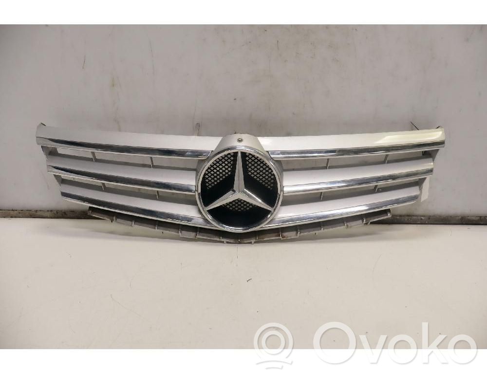 Mercedes-Benz A W169 Griglia superiore del radiatore paraurti anteriore