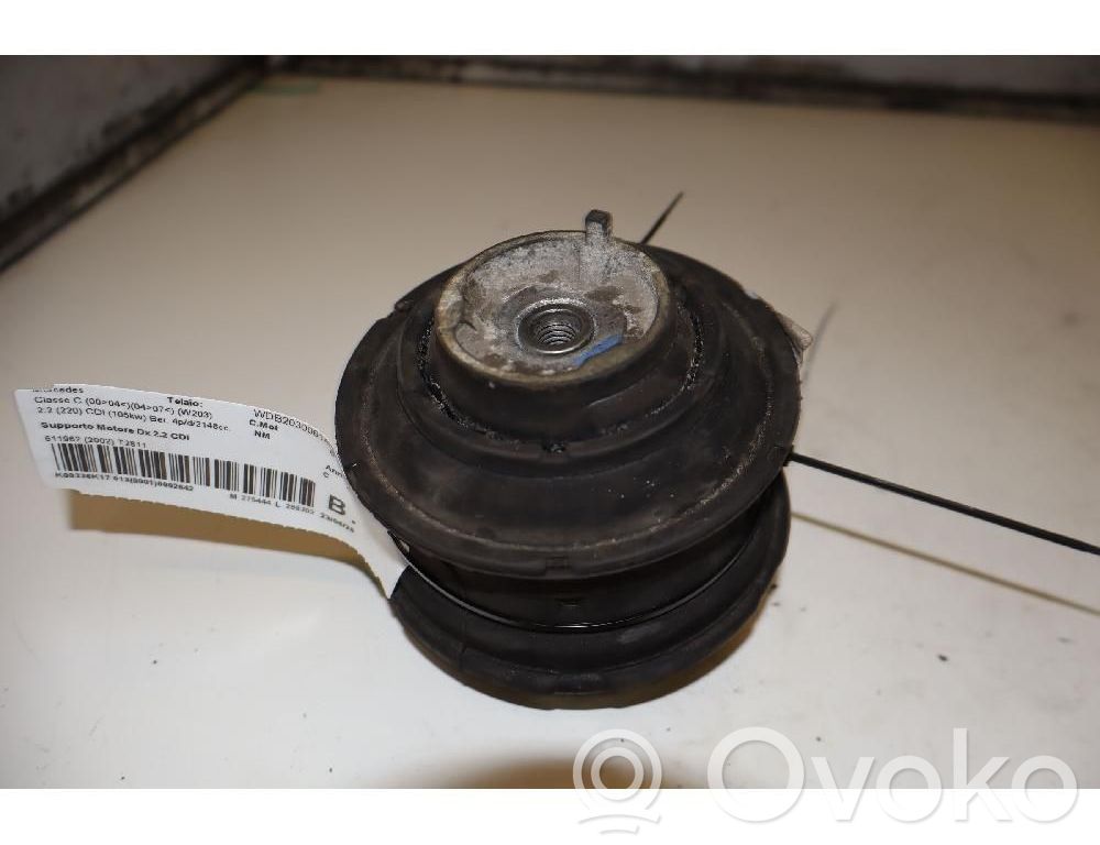 Soporte de montaje del motor