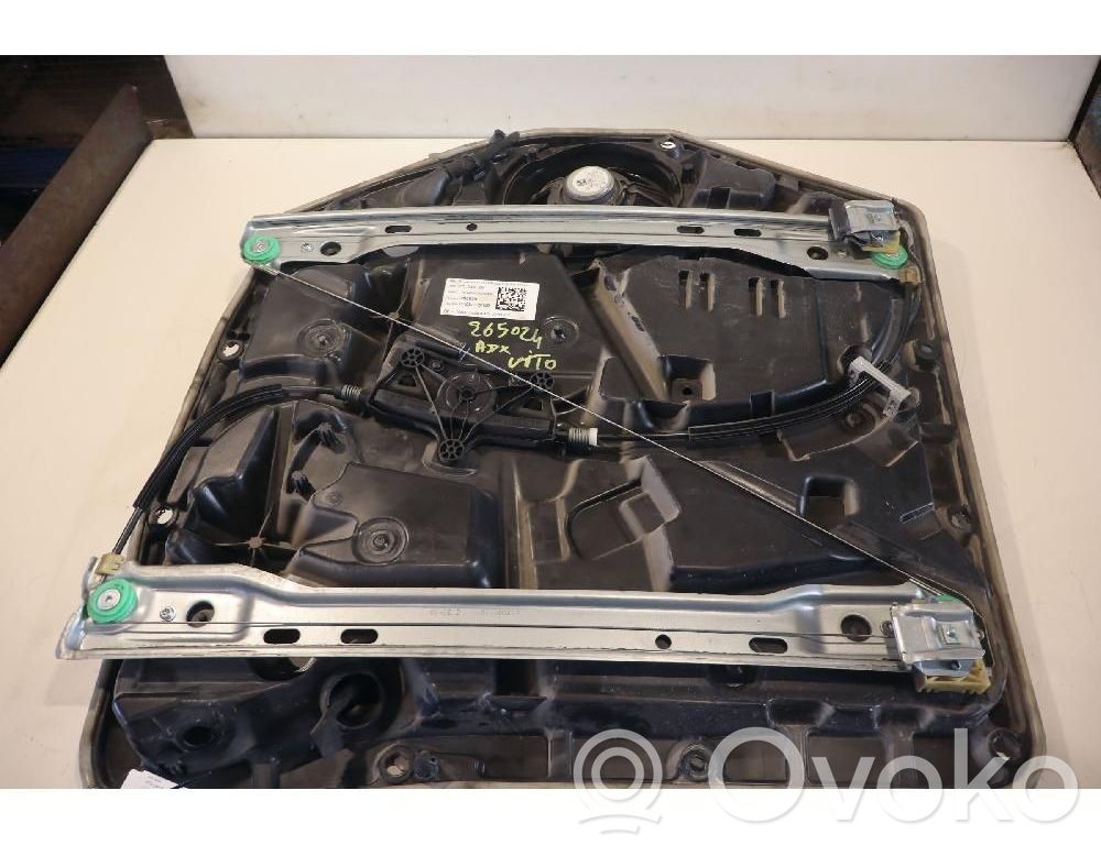 Mercedes-Benz Vito Viano W447 Regulador de puerta delantera con motor
