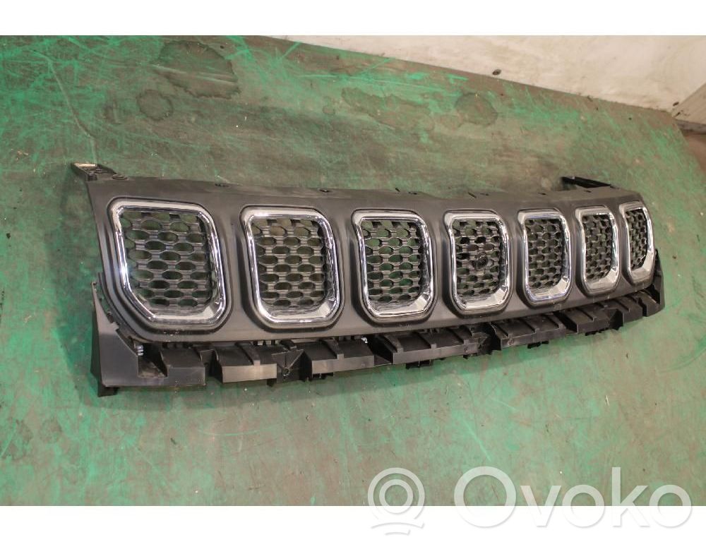 Jeep Compass Griglia superiore del radiatore paraurti anteriore 