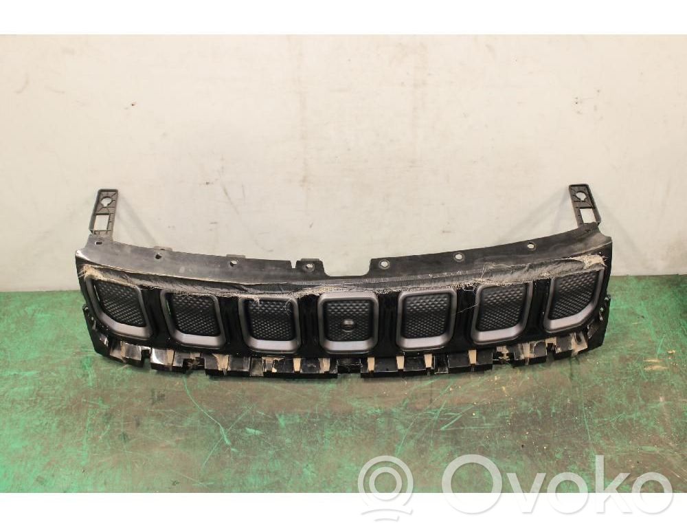 Jeep Compass Griglia superiore del radiatore paraurti anteriore 