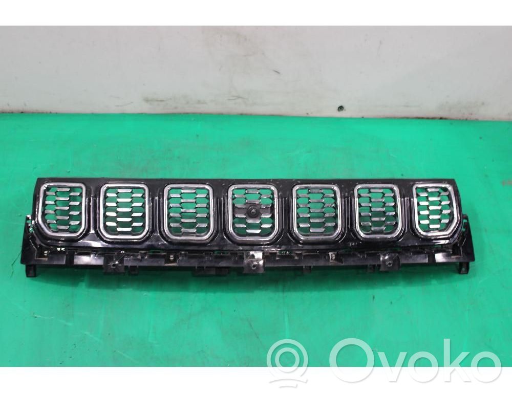Grilă radiator față   60951202