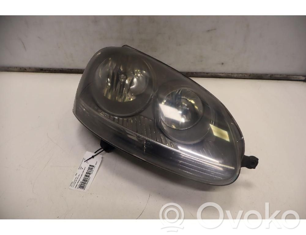 Volkswagen Golf V Faro/fanale