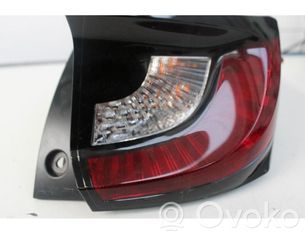 Toyota Yaris Lampă spate în caroserie