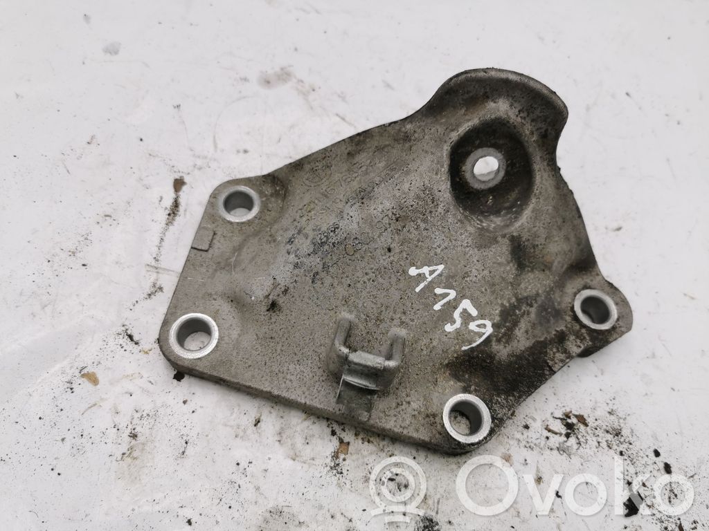 BMW 5 E60 E61 Engine mounting bracket 