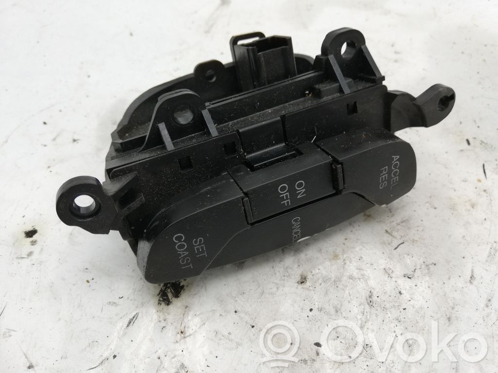 Chevrolet Captiva Interruptores/botones de la columna de dirección 