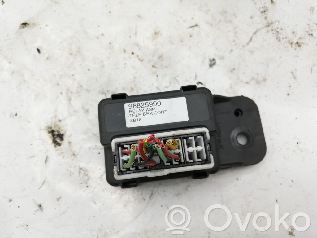 Chevrolet Captiva Citu veidu vadības bloki / moduļi 