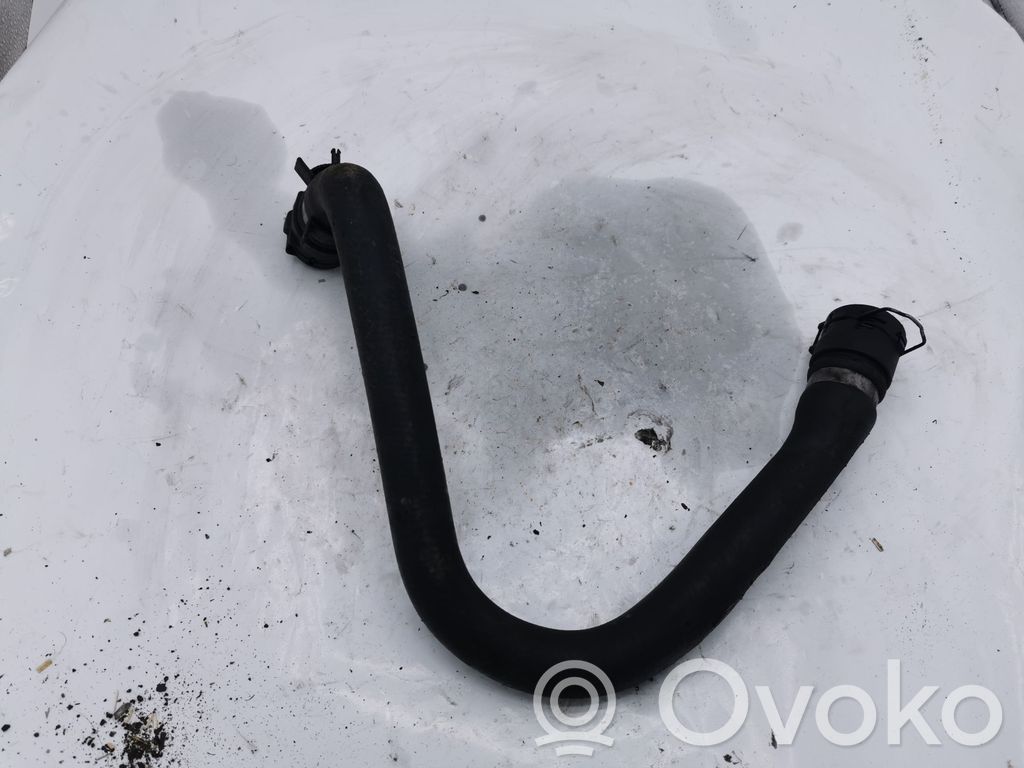 Engine coolant pipe/hose   NOCODE