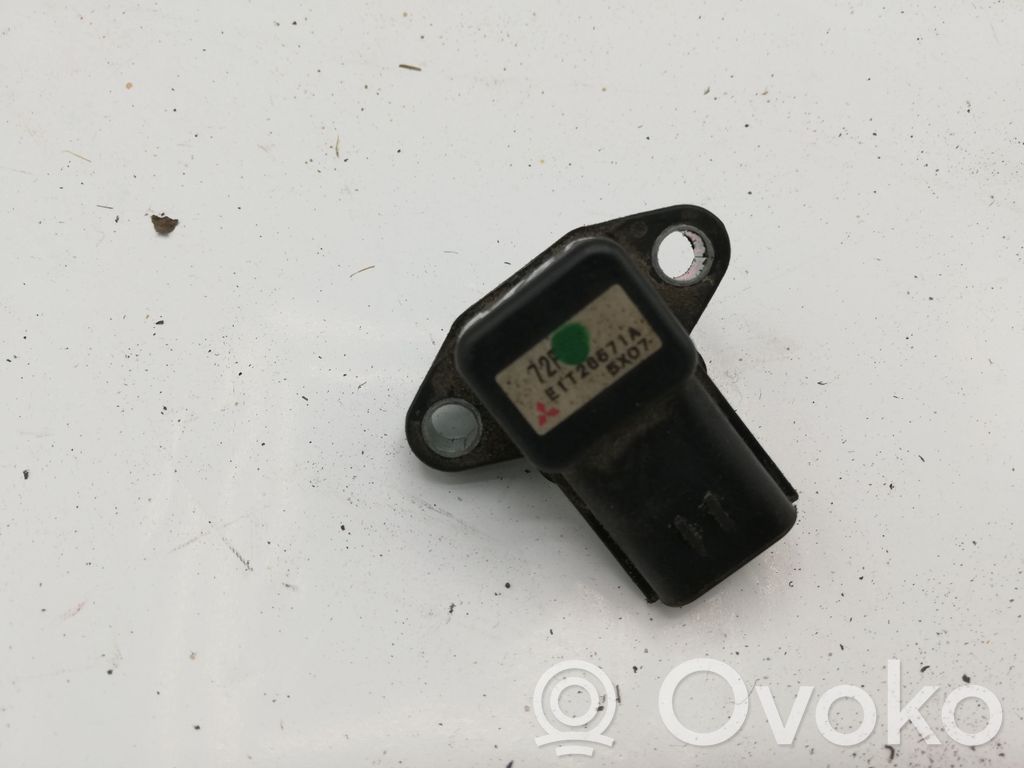 Suzuki Grand Vitara II Oro slėgio daviklis 