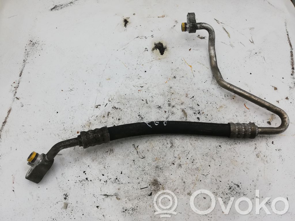 BMW 5 E60 E61 Ilmastointilaitteen putki (A/C) 