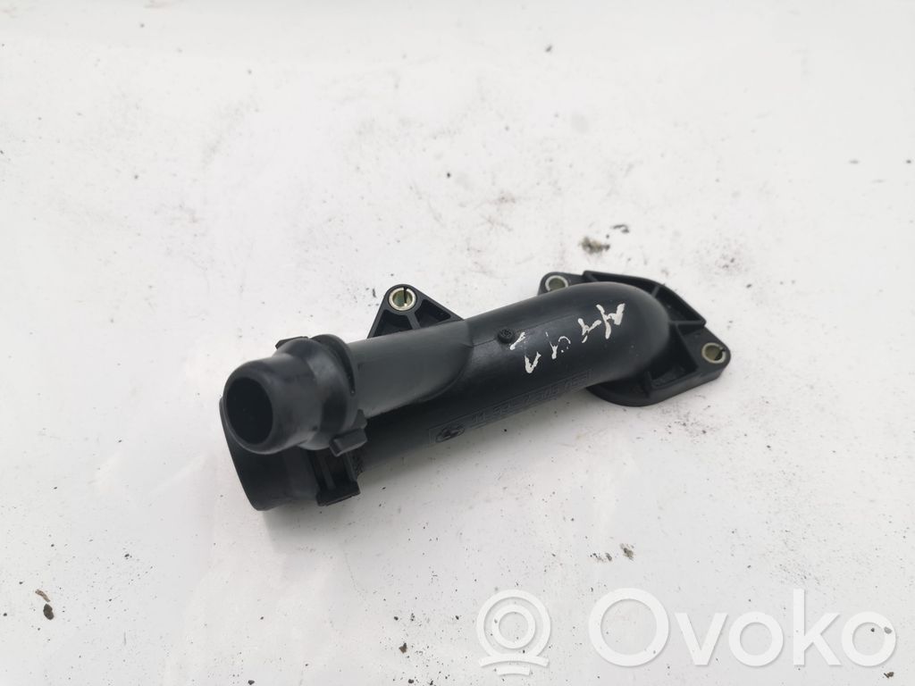 BMW 3 E46 Engine coolant pipe/hose 