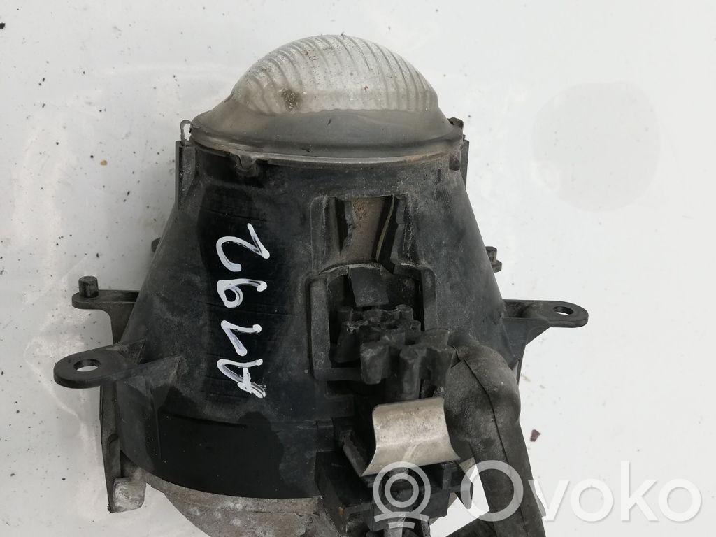 Miglas lukturis priekšā   12362