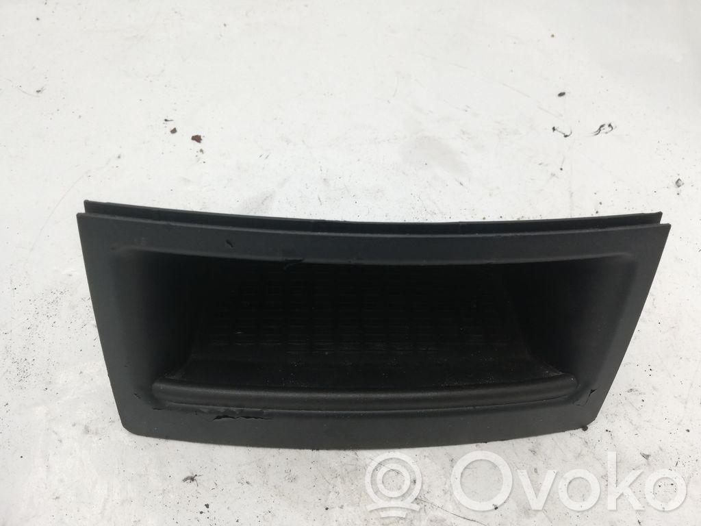 BMW 5 E60 E61 Boite à gants 