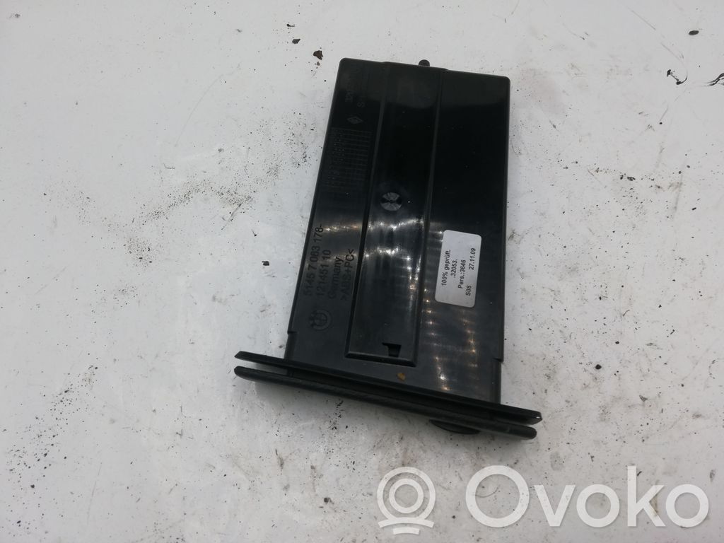 BMW 5 E60 E61 Cup holder 