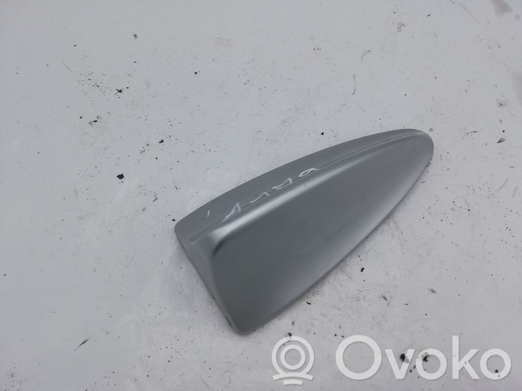 BMW 5 E60 E61 Stogo (GPS) antenos dangtelis 
