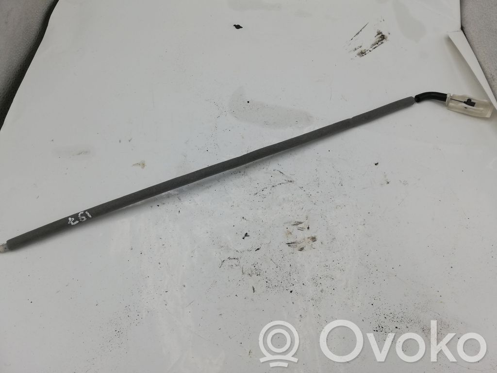 BMW 3 E90 E91 Línea de cable puerta delantera 