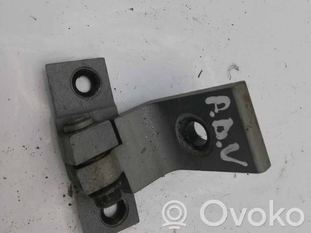 BMW 5 E60 E61 Front door upper hinge 