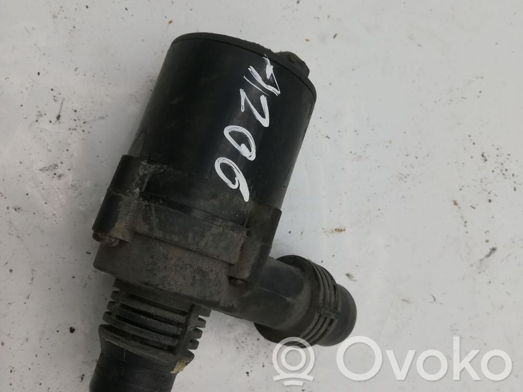 BMW X5 E70 Pompe à eau de liquide de refroidissement 