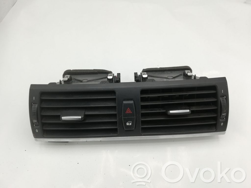 BMW X5 E70 Centrinės oro grotelės 