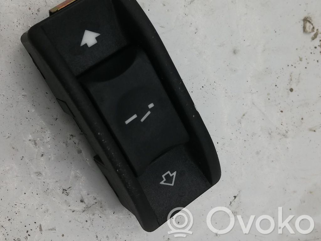 Land Rover Range Rover L322 Sunroof switch 