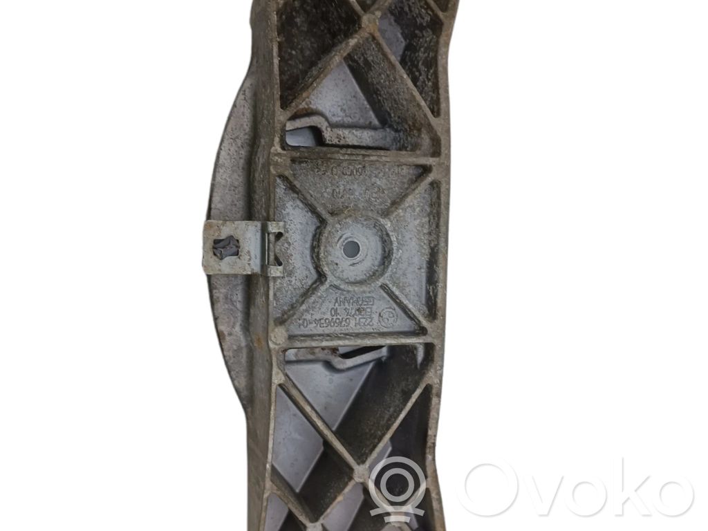 BMW 5 E60 E61 Gearbox mounting bracket 